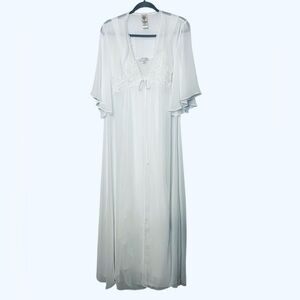 In Bloom by Jonquil Satin, Lace & Pearls Bridal Robe & Nightgown Set, Size Large